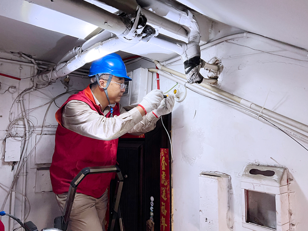 電網(wǎng)機器人